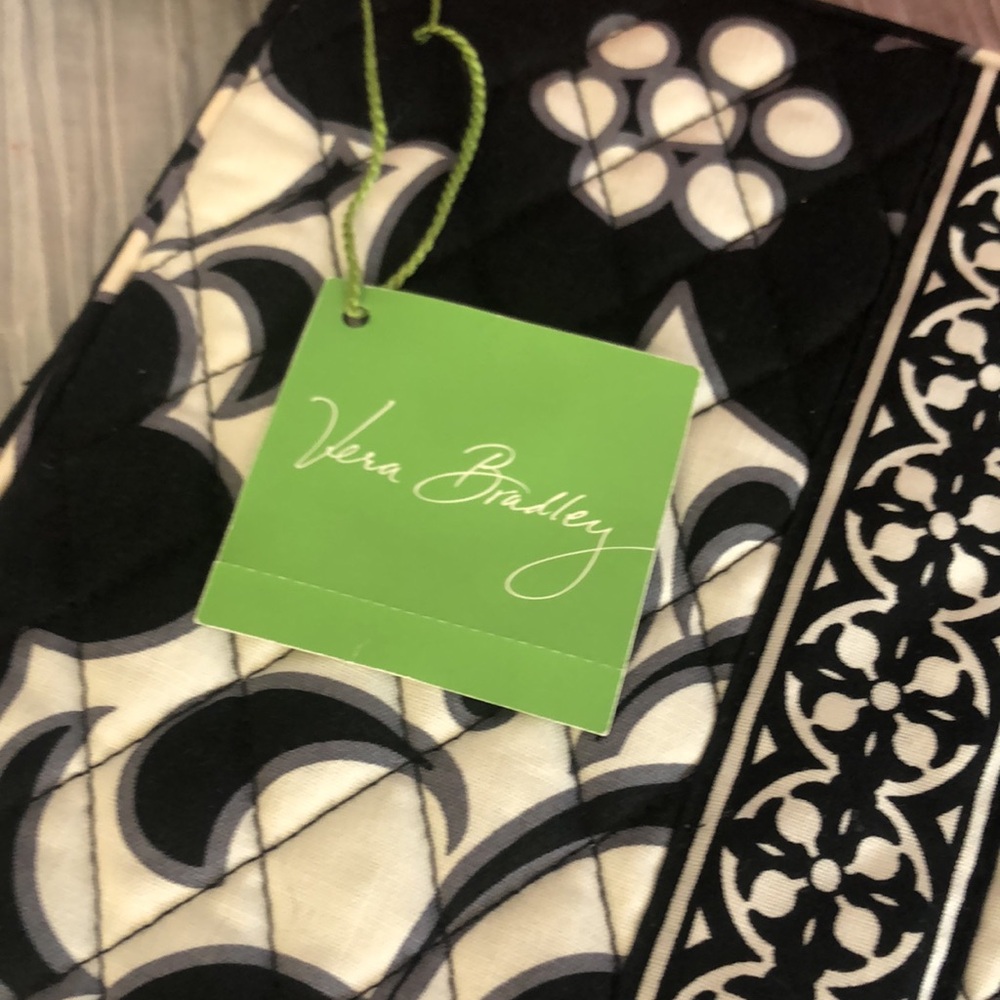 VERA BRADLEY E-Reader Sleeve Night & Day black white paisley NWT & makeup case - Picture 4 of 16